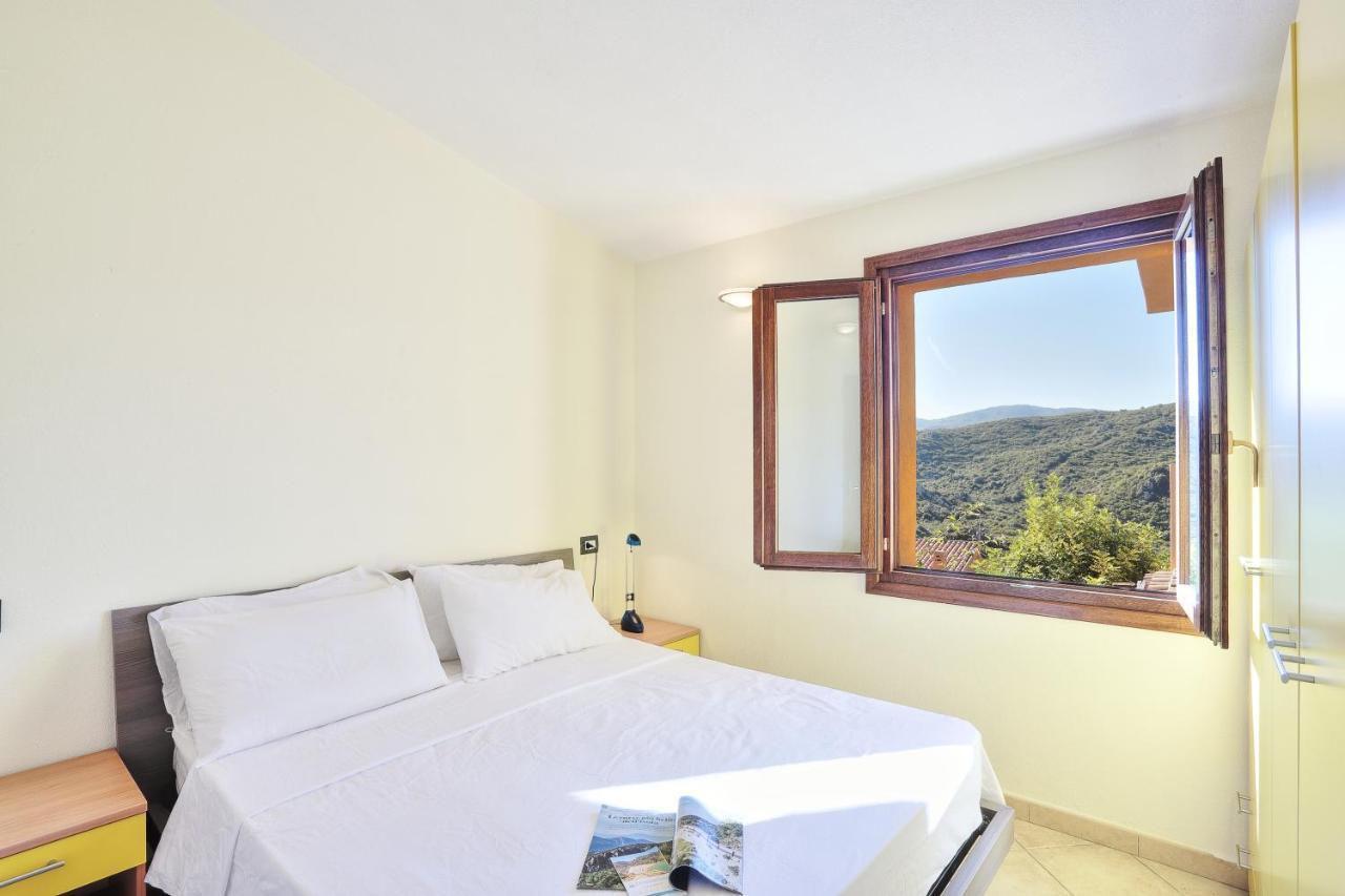 Guinness Paradise Villas By Domusaway Costa Paradiso Exterior photo